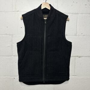 Filson Mackinaw Wool Sherpa-Lined Work Vest “Charcoal”